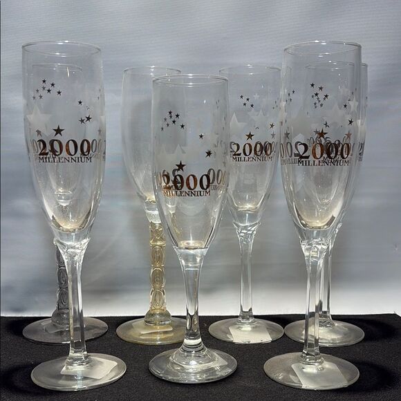 Libbey Gray and Black Drinkware Set for Elegant Dining - Picture 1 of 9